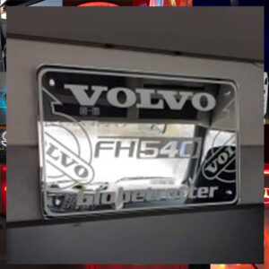 VOLVO GLOBETROTTER MIRROR